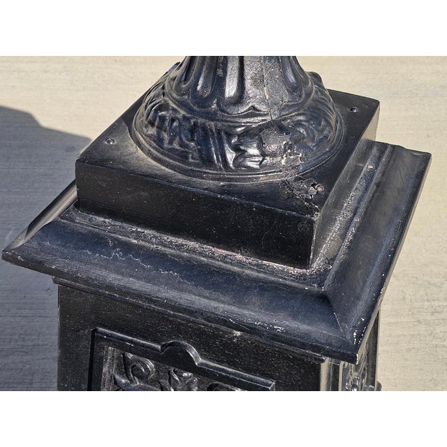 Victorian Aluminum Flower Garden Urn on Base For Sale In Los Angeles - Image 6 of 18