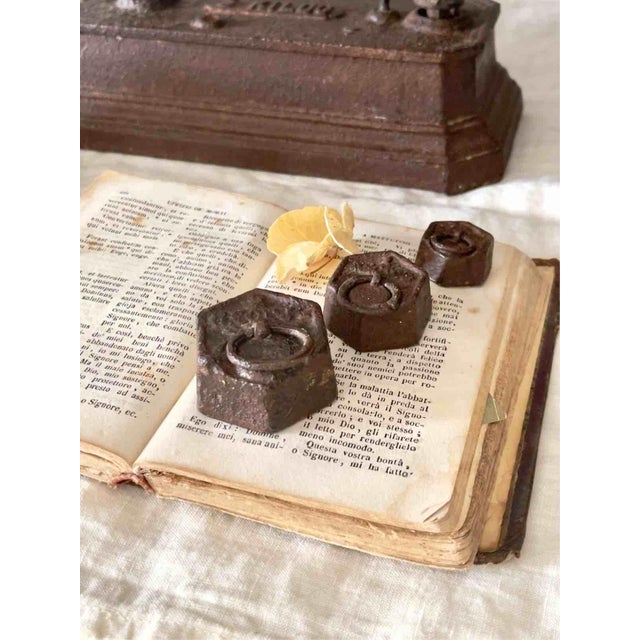 Antique French Roberval System Scale in Cast Iron and Brass with Ring, 1890s, Set of 8 For Sale - Image 10 of 15