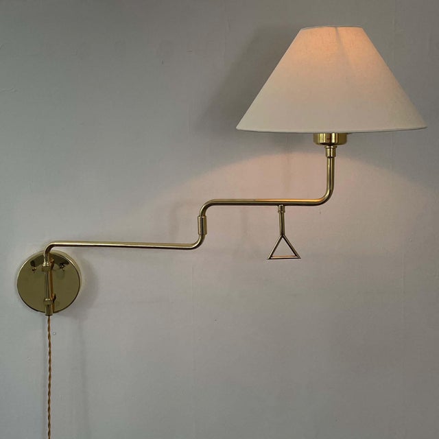 1950s Articulating Brass Wall Light, 1950s For Sale - Image 5 of 16