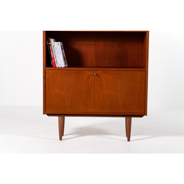 Mid-Century Modern Danish Teak Bookcase from Sejling Skabe, 1960s For Sale - Image 14 of 16