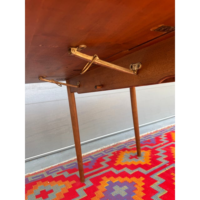 1950s Drexel Parallel Drop-Leaf Dining Table Walnut Mid-Century Modern For Sale - Image 9 of 15