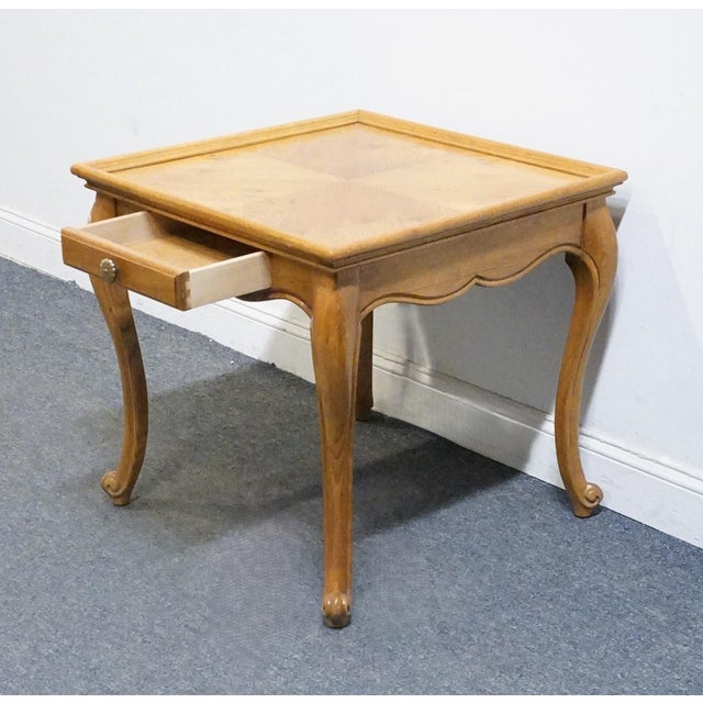 Late 20th Century High End Bookmatched Oak Country French Provincial 26" Square Accent End Table 2618-93 For Sale - Image 5 of 11