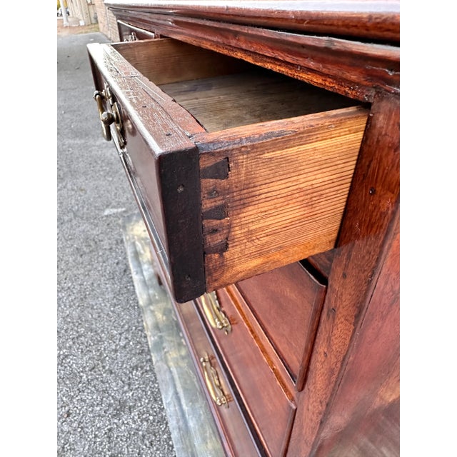 English Chest of Drawers For Sale In Nashville - Image 6 of 10