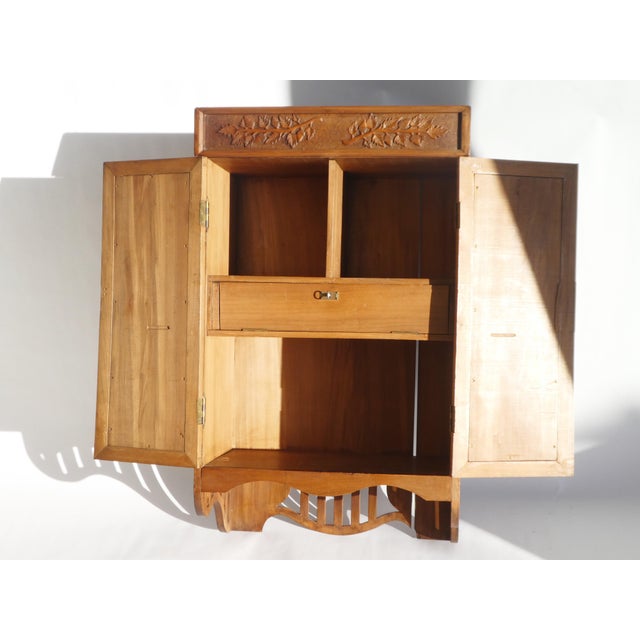 1920s Antique Art Nouveau Carved Wooden Cabinet with Floral Details, 1920s For Sale - Image 5 of 15