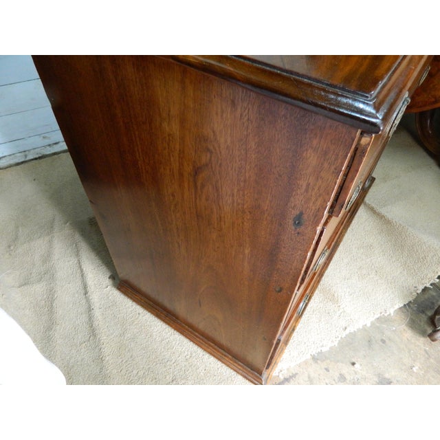 Victorian Mahogany Chest of Drawers For Sale - Image 16 of 18