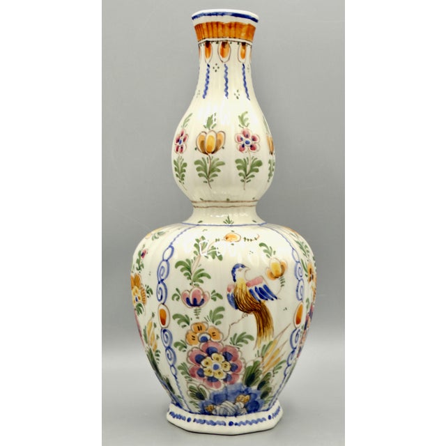 Chinoiserie Early Dutch Hand Painted Delft Chinoiserie Polychrome Vase With Birds For Sale - Image 3 of 12