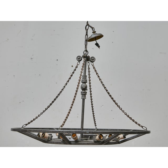 Large French Industrial Iron Chandelier With 12 Lights, Circa 1920 - Us Wired For Sale - Image 15 of 18