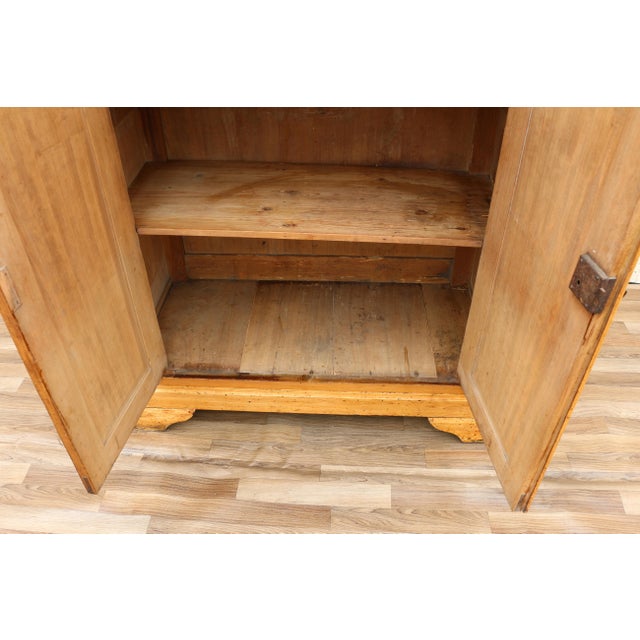 Antique Pine Vertiko Cabinet | Late 19th Century Solid Wood Cupboard With Drawers & Shelves | Rustic European Storage Cabinet For Sale - Image 9 of 18