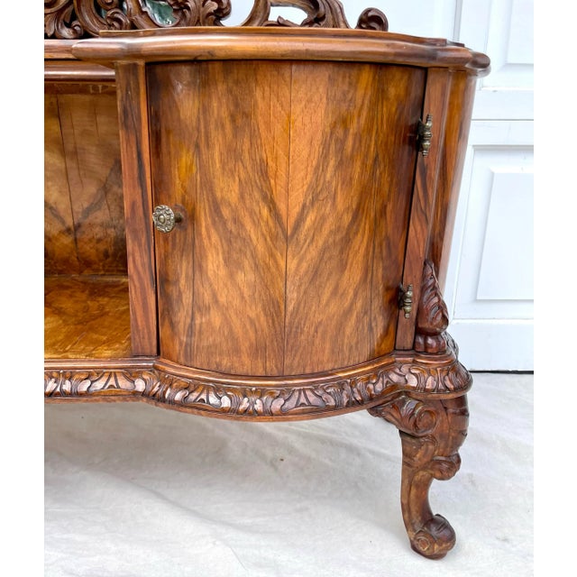 French Antique Italian Burled Wood Vanity Dressing Table With Mirror For Sale - Image 3 of 11