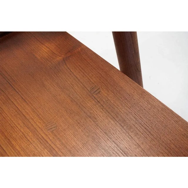 CH28 Sawbuck Lounge Chair by Hans J. Wegner for Carl Hansen, 1960s, in Very Good conditions. Designed 1950 to 1959 This...