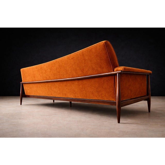 “Canoa” Sofa in Brazilian Rosewood & Mohair, Liceu De Artes E Ofícios, Brazil, 1960s For Sale - Image 13 of 14