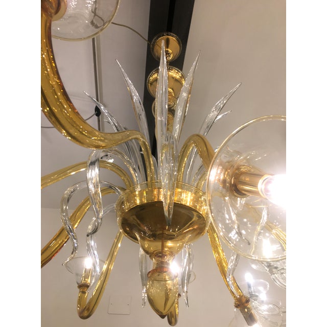 Italian Contemporary yellow Murano Style Glass Chandelier Yellow Murano Glass with bright clear boubeches Entirely made in...
