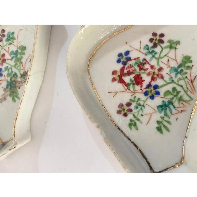 Small Porcelain Serving Bowls in Wooden Box, China, 19th Century, Set of 10 For Sale - Image 10 of 13