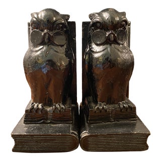 Vintage Black Wood Owl Bookends - a Pair For Sale
