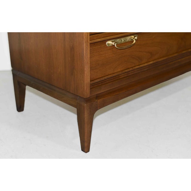 1960s Mid Century Modern Walnut Highboy Dresser by United Furniture For Sale - Image 10 of 14