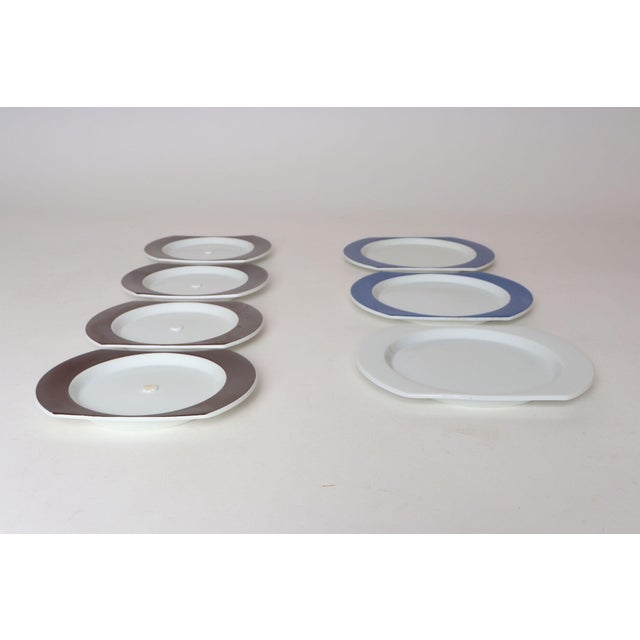 1970s Vintage Alitalia First Class Plates and Cups Designed by Joe Colombo - Set of 17 For Sale - Image 5 of 16