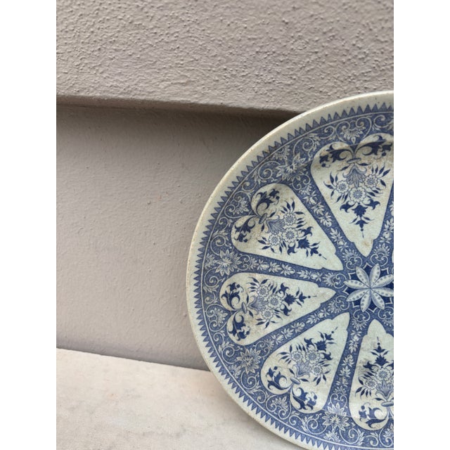 Rustic 19th Century French Blue & White Faience Dessert Plate Sarreguemines For Sale - Image 3 of 4