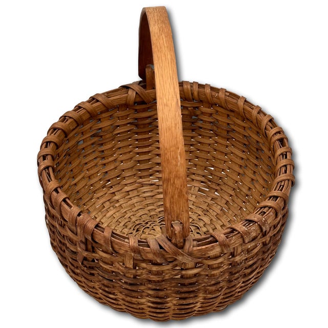 Antique Late 19th Century American Hand Woven Ash Wood Splint Swing Handle Carry Basket - Nice Color & Patina For Sale - Image 9 of 18