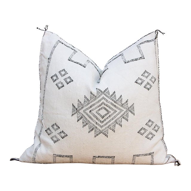 24" Black Star Medallion Moroccan Silk Pillow For Sale