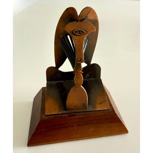 (After) Pablo Picasso, Vintage 1970 Modernist Chicago Picasso Souvenir Cubist Sculpture Head Metal For Sale - Image 4 of 12