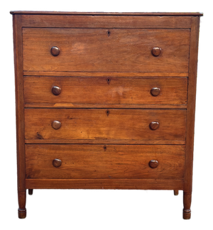 American Antique Cabinetmaker Chest of Drawers