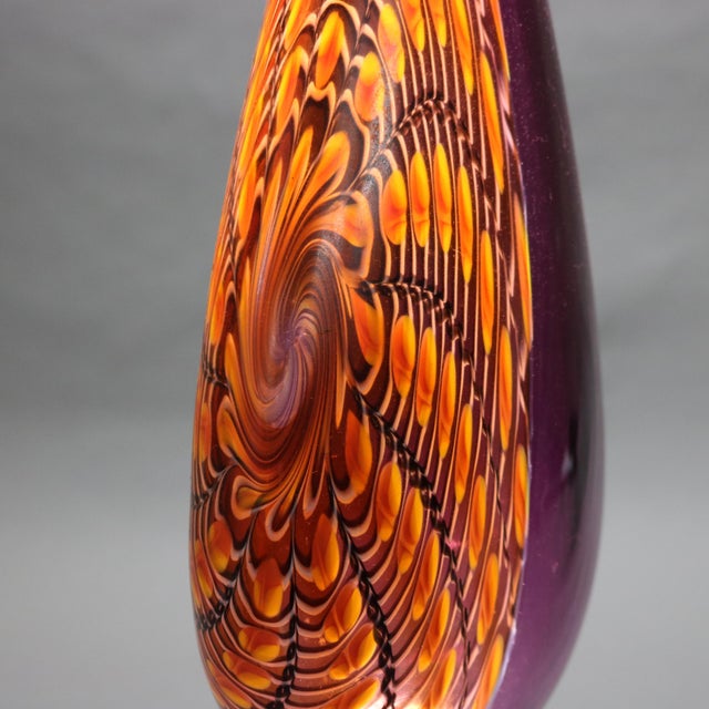 Mid Century Modern Abstract Pulled Feather Art Glass Vase, Circa 1960 For Sale - Image 9 of 10