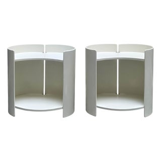 Vintage Italian White Gea Side Tables by Kazhuide Takahama for Gavina, 1960s, Set of 2 For Sale