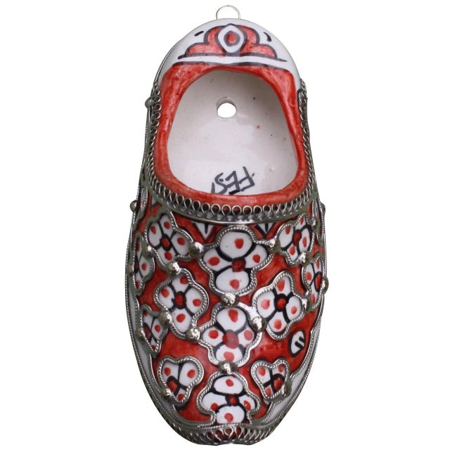 Art Deco Vintage Moroccan Babouche Ceramic Wall Hanging With Engravings For Sale - Image 3 of 3