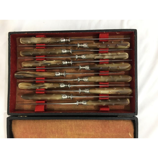 Late 19th Century Set of 12 French Horn, Sterling and Steel Knives For Sale - Image 5 of 9