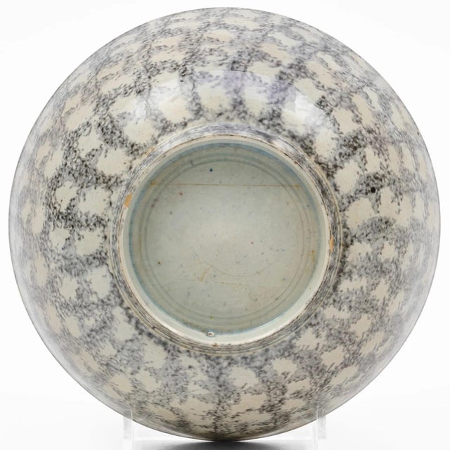 Antique Early 19th Century English Spongeware Spatterware Smoke Decorated Bowl For Sale In New York - Image 6 of 6