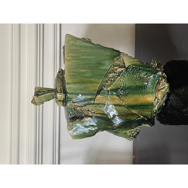 Large Japanese Ceramic Oribe Sculptural Vessel by Shigemasa Higashida For Sale In Atlanta - Image 6 of 18
