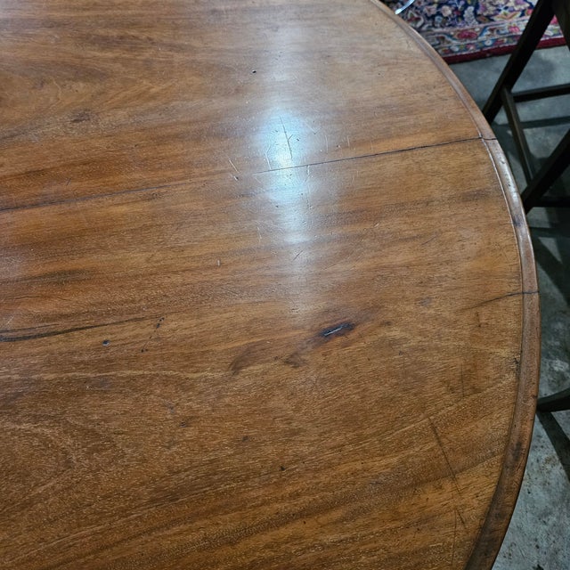 19th Century Victorian Mahogany Round Tri-Leg Pedestal Breakfast Table For Sale - Image 10 of 14
