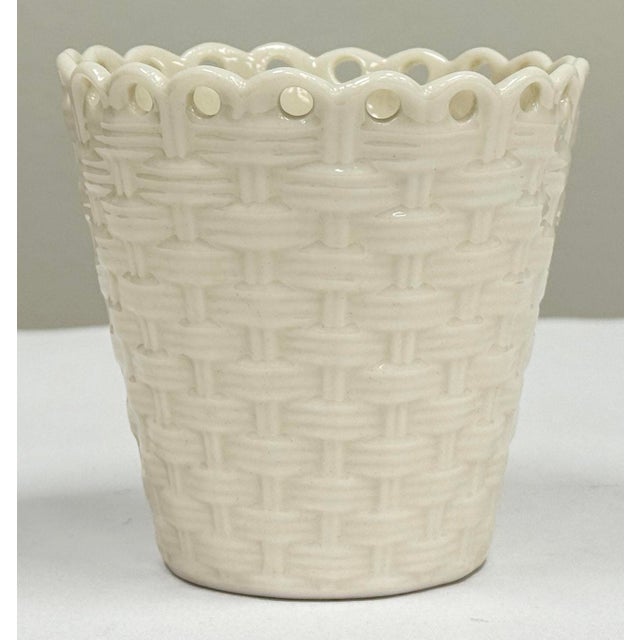 Belleek Pottery Ltd. Vintage Belleek Ireland Porcelain Floral Basketweave Motif Spill Vase For Sale - Image 4 of 8