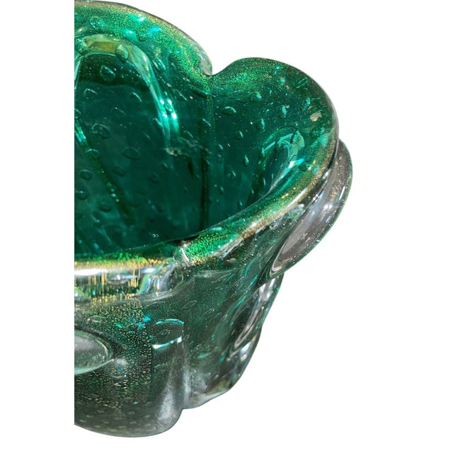 Mid 20th Century Seguso Murano Green & Gold Aventurine Art Glass Vase. Mid-20th Century. For Sale - Image 5 of 9