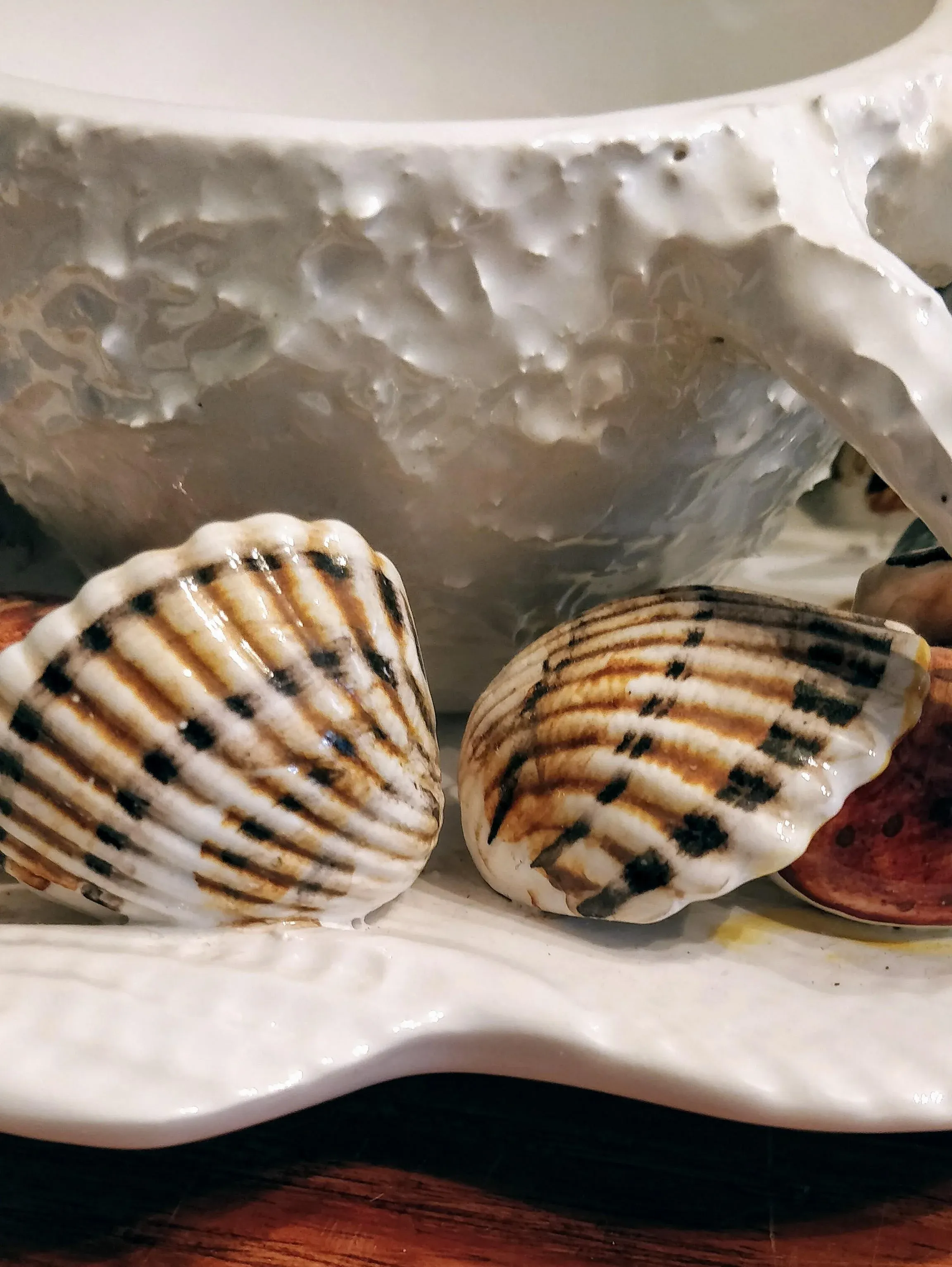 Vintage Italian White Majolica Crab Covered Dish | Chairish