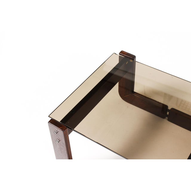 Wood 1970s Mid Century Brazilian Modernist Side Table — Percival Lafer Mp-97 — Rosewood + Glass For Sale - Image 7 of 8