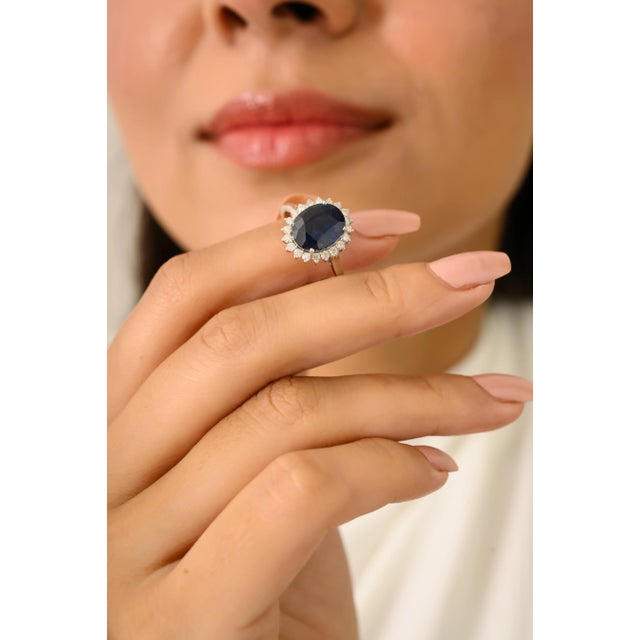 3.55 Ct Princess Diana Inspired Blue Sapphire Ring With Diamonds Halo Size 5.5 For Sale - Image 4 of 12