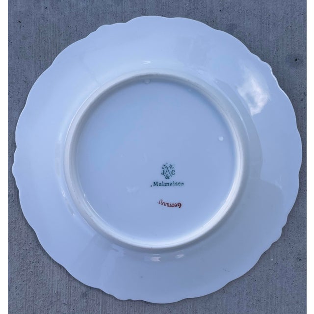 Mid 20th Century Vintage Plate Wall Haviland Limoges, Floral & White Porcelain - Set of 11 For Sale - Image 5 of 15