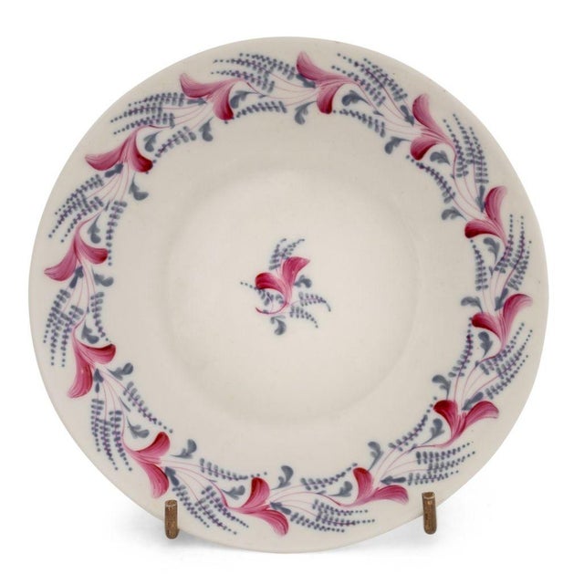 Chinese Chinese Export Famille Rose Porcelain Dishes, 4 For Sale - Image 3 of 7