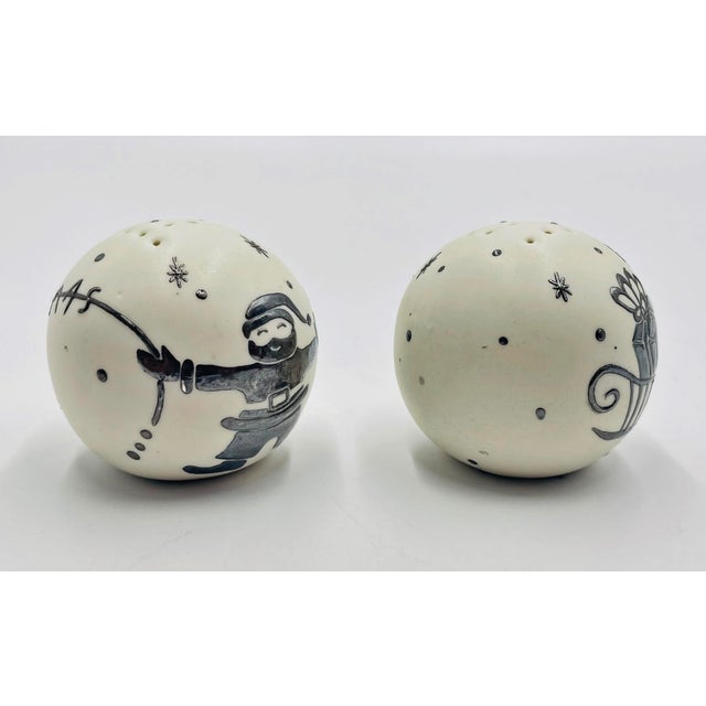 1980s Emilia Castillo Pure Silver & Porcelain Salt & Pepper Shakers, Mexican Modernism For Sale In Los Angeles - Image 6 of 18