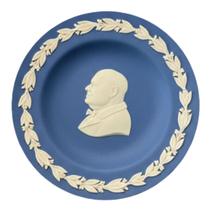 Vintage Wedgwood Jasperware “Churchill” Blenheim Palace Round Plate in Box