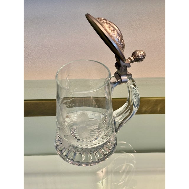 1970s Vintage German Etched Glass Beer Tankard With Design Relief Metal Lid For Sale - Image 5 of 9