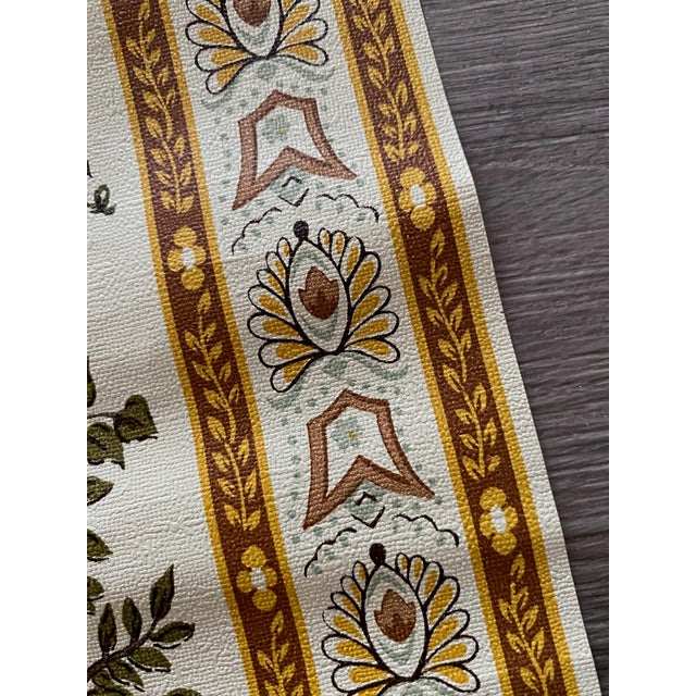 1970s Striped Wallpaper Fruits and Berries 9 Yds For Sale - Image 4 of 6