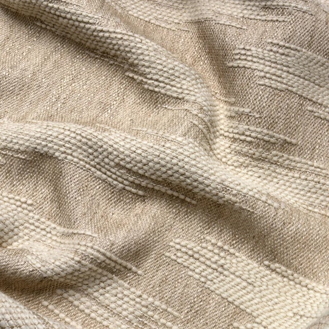 Schumacher SAMPLE - Schumacher Grand Gesture Fabric In Flax For Sale - Image 4 of 5