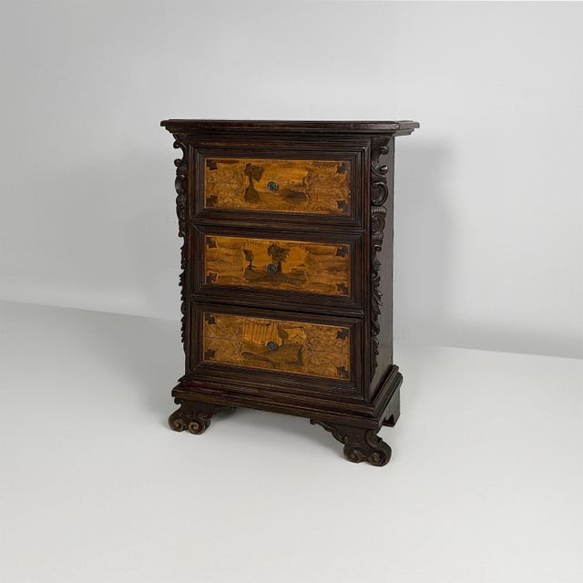 Italian Bergamo Bedside Table, 1800s For Sale - Image 18 of 18