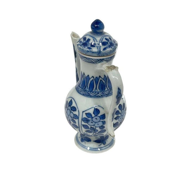 Small Blue and White Lidded Jug For Sale - Image 4 of 13