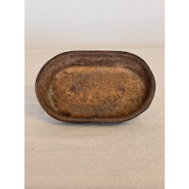 Rustic 1900s Antique American Cast Iron Soap Dish For Sale - Image 3 of 4