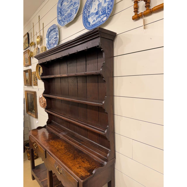 Late 18th Century Welsh Cupboard For Sale - Image 4 of 10