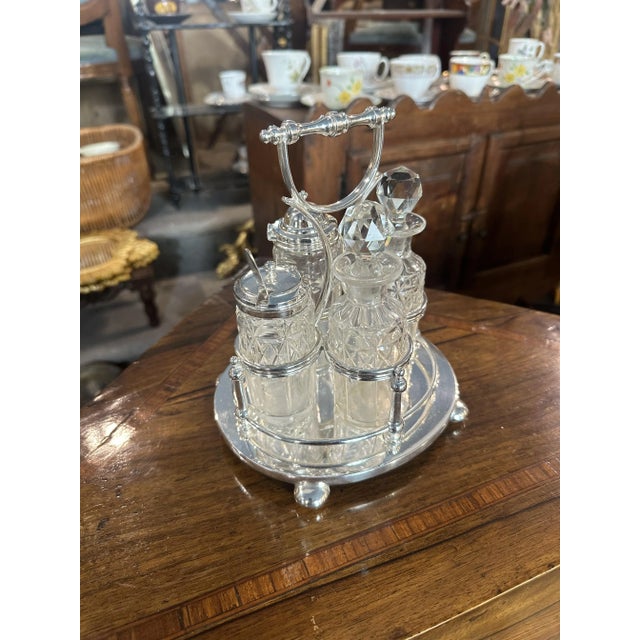 English Sheffield Oval Cruet in Excellent with Four Engraved Glass Bottles, Set of 5 For Sale - Image 3 of 9