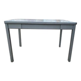 Example of Steelcase Tables